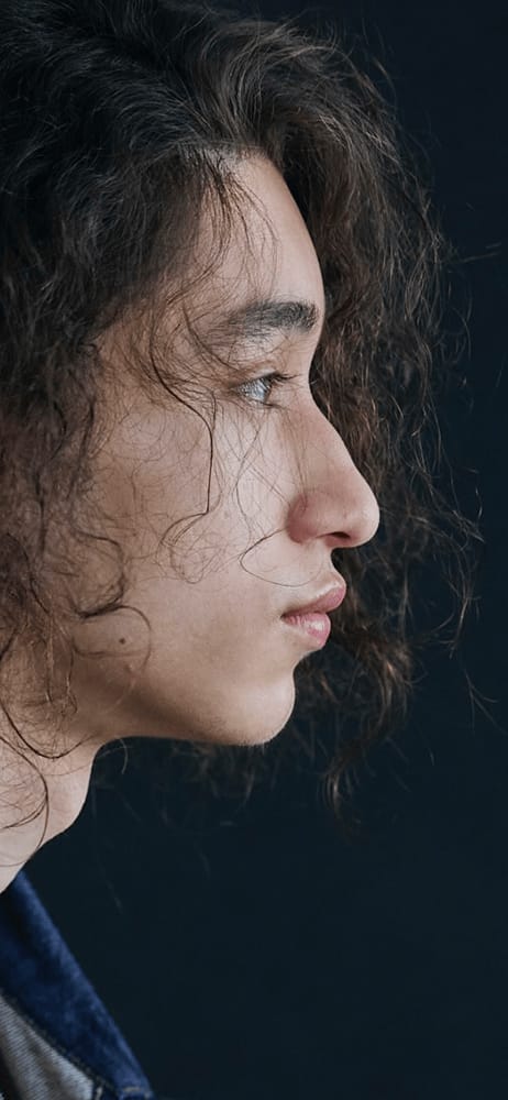 LEON(レオン)| ファッション・メンズモデル:Height 187cm / Bust 84cm / Waist 66cm / Hips 89cm / Shoes 26.5