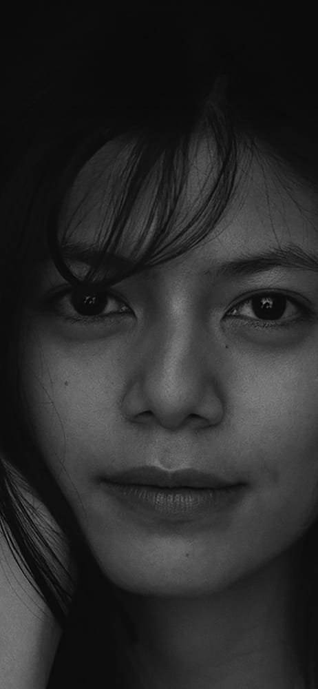 ALEXIS(アレクシス)| ファッションモデル:Height 171cm / Bust 85cm / Waist 59cm / Hips 86cm / Shoes 25